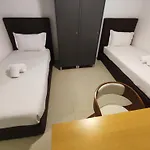 Гостевой дом Airport Gal Olivais Conforto, Terraco E Localizacao Premium Nos Olivais *