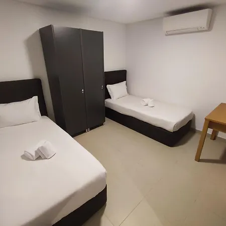 Airport Gal Olivais Conforto, Terraco E Localizacao Premium Nos Olivais Affittacamere Lisbona