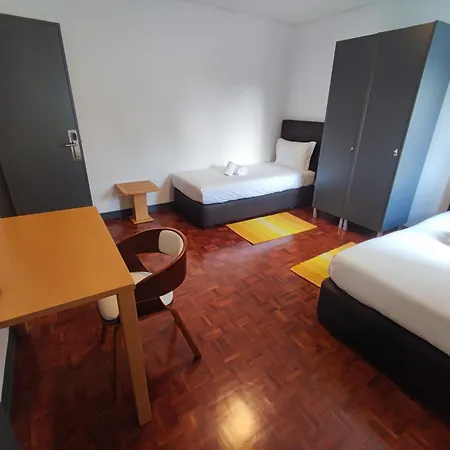 Airport Gal Olivais Conforto, Terraco E Localizacao Premium Nos Olivais Affittacamere Lisbona